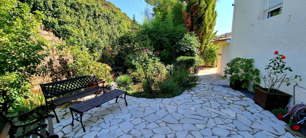 Manoir De Gravezon Panzió Lunas  Kültér fotó